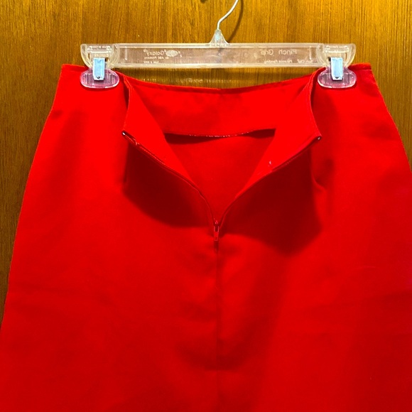 3/$15. Summer suit by Uptown USA, red, size L (juniors) - Picture 6 of 7
